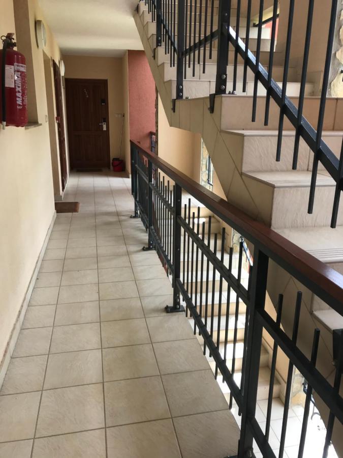 Lili Apartman Birdland Buekfuerdo 외부 사진